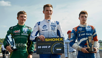Пермяк стал призером II этапа чемпионата России SMP Formula 4