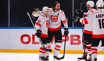 "Молот" впервые в сезоне отыгрался с 3:0 и одержал победу