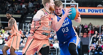 "Бетсити Парма" одержала победу в уральском дерби