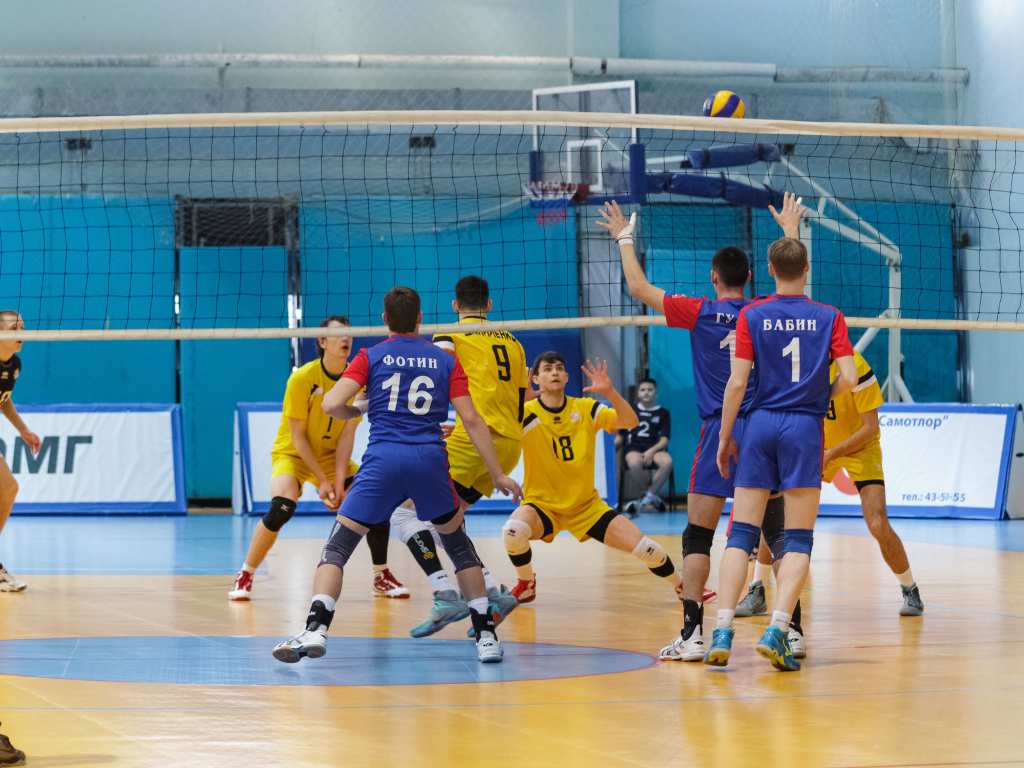 II тур Чемпионата Пермского края по волейболу среди мужских команд. 