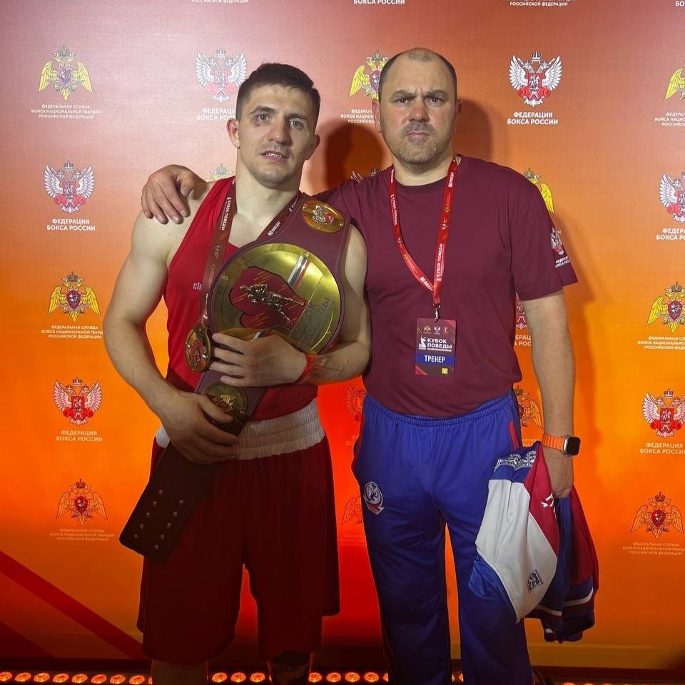 Борис Исаев.jpg Борис Исаев.jpg