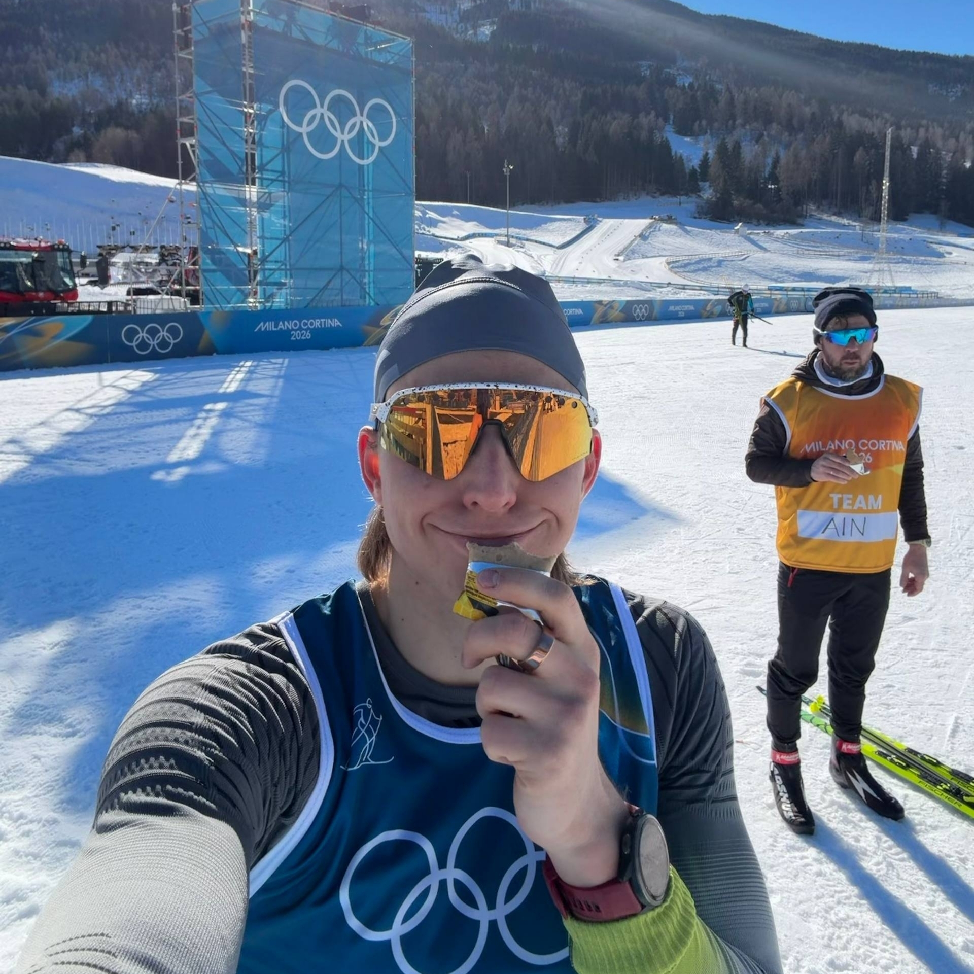 Коростелев на Олимпиаде.jpg