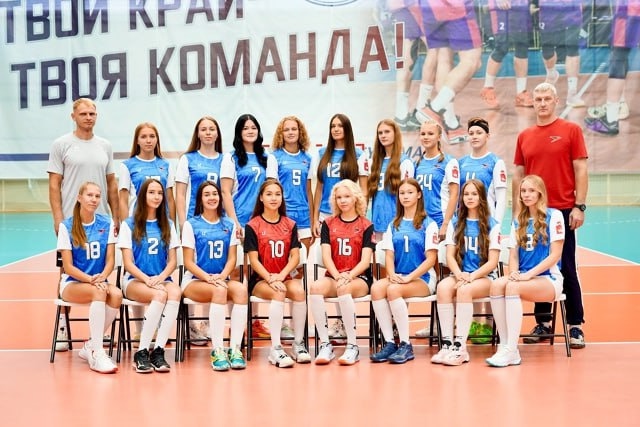 Команда Академия.jpg